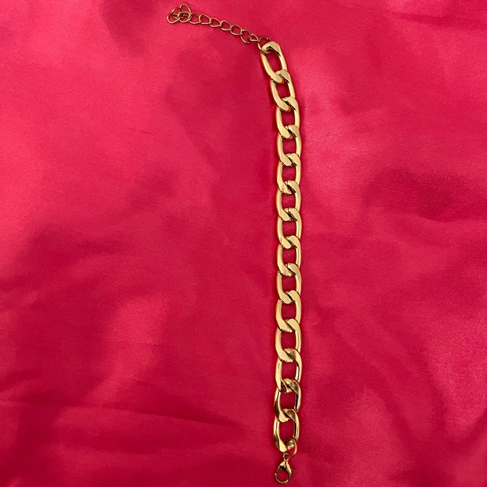 Bracelet